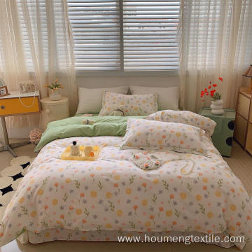 Four sets of 100% cotton trend bedding